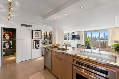 5 Island Avenue Miami Beach FL 33139