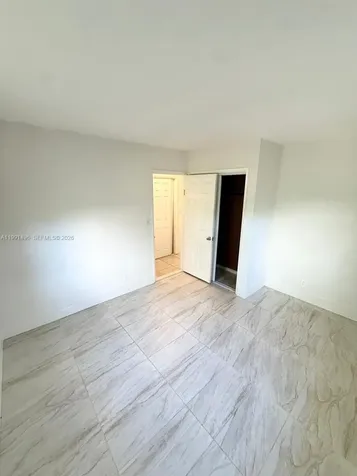1055 NE 34th Court Oakland Park FL 33334