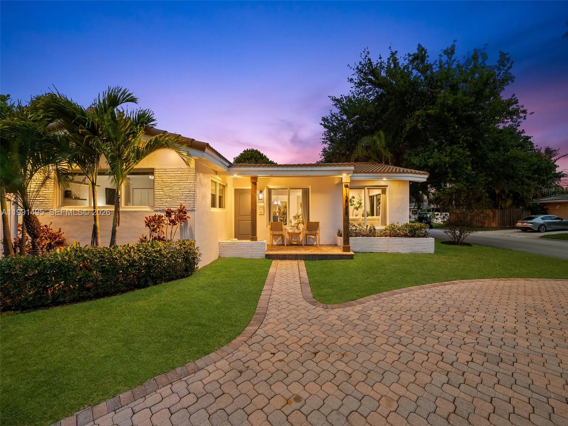 1203 Lincoln Street Hollywood FL 33019