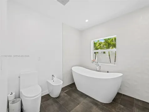 1203 Lincoln Street Hollywood FL 33019