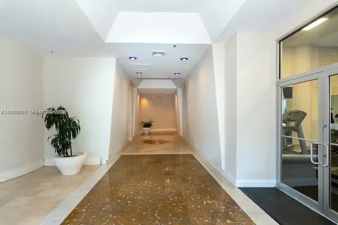 5151 Collins Avenue Miami Beach FL 33140