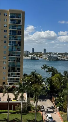 17021 N Bay Road Sunny Isles Beach FL 33160