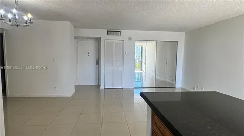 17021 N Bay Road Sunny Isles Beach FL 33160