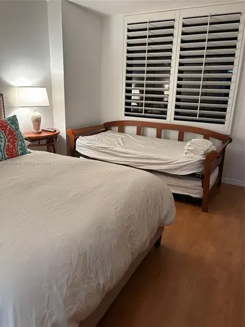 201 Crandon Boulevard Key Biscayne FL 33149
