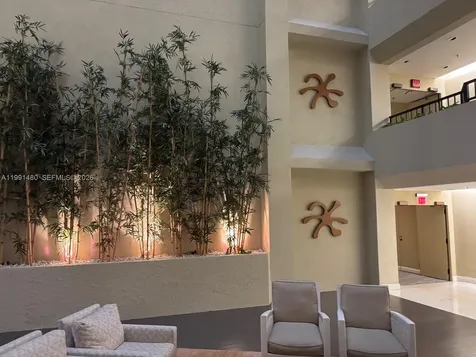 201 Crandon Boulevard Key Biscayne FL 33149
