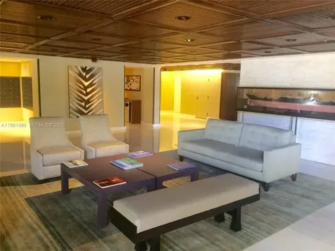 201 Crandon Boulevard Key Biscayne FL 33149