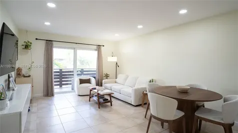 7483 SW 82nd Street Miami FL 33143
