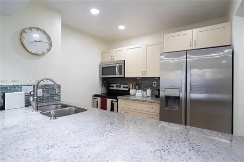 7483 SW 82nd Street Miami FL 33143
