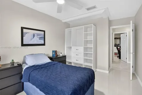 922 Opal Terrace Weston FL 33326