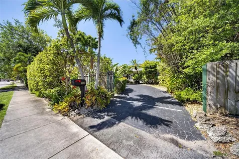 10142 SW 79th Avenue Miami FL 33156