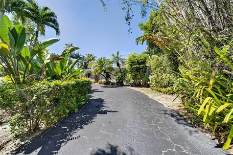10142 SW 79th Avenue Miami FL 33156