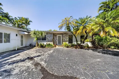 10142 SW 79th Avenue Miami FL 33156