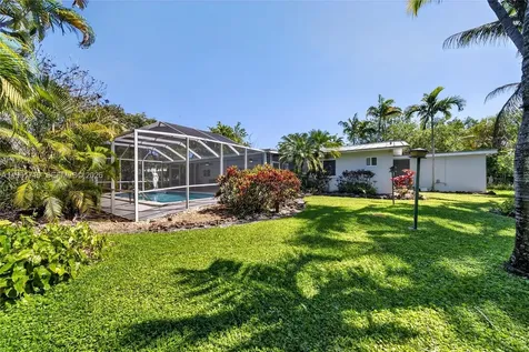 10142 SW 79th Avenue Miami FL 33156