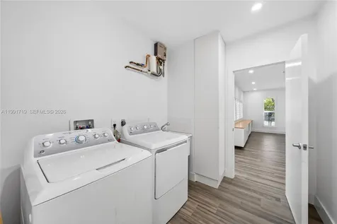 10142 SW 79th Avenue Miami FL 33156