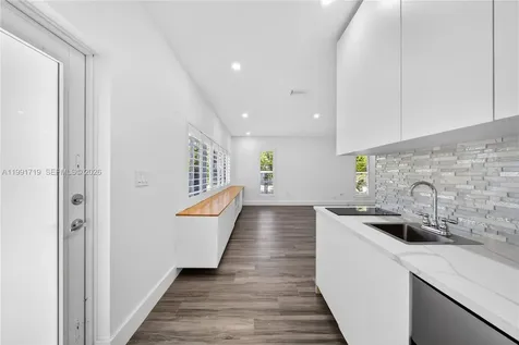 10142 SW 79th Avenue Miami FL 33156