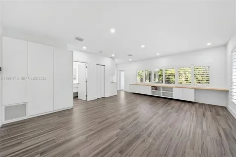 10142 SW 79th Avenue Miami FL 33156