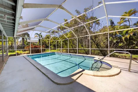 10142 SW 79th Avenue Miami FL 33156