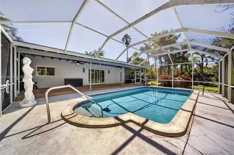 10142 SW 79th Avenue Miami FL 33156