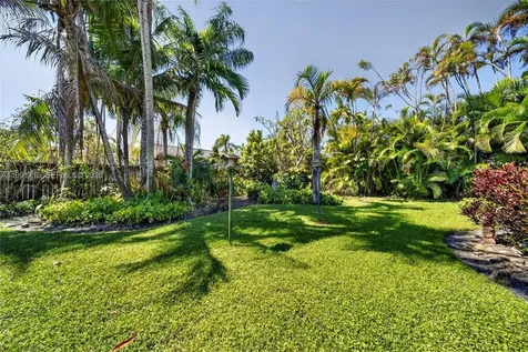 10142 SW 79th Avenue Miami FL 33156