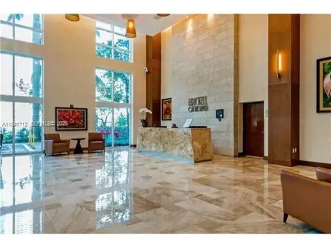 31 SE 5th Street Miami FL 33131