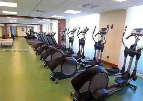 31 SE 5th Street Miami FL 33131