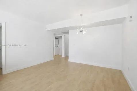 31 SE 5th Street Miami FL 33131