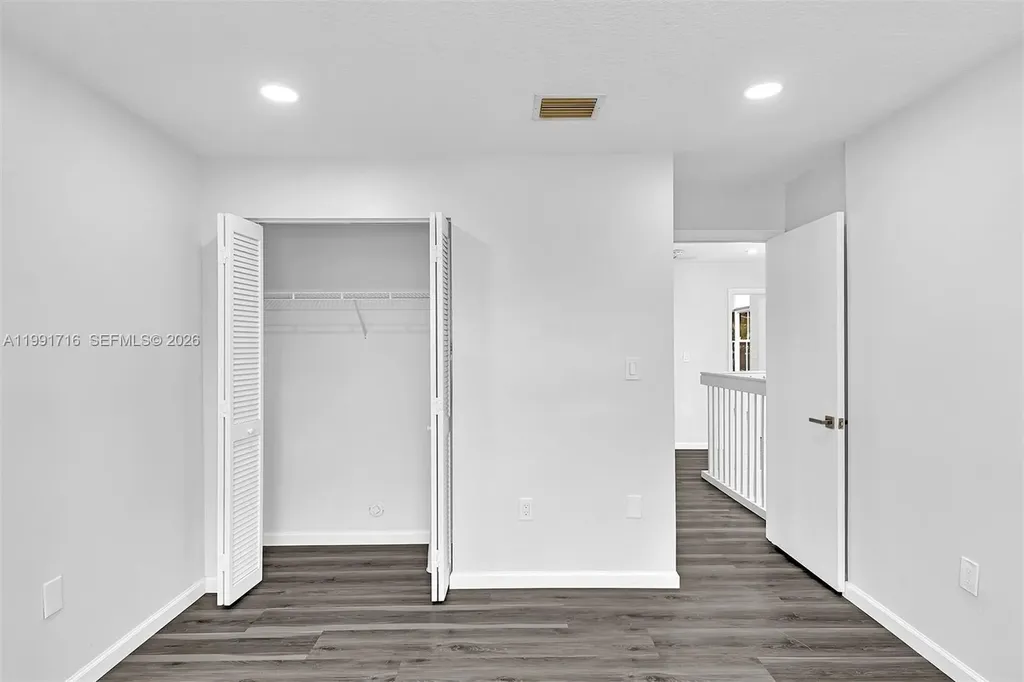 3085 N 36th Avenue Hollywood FL 33021