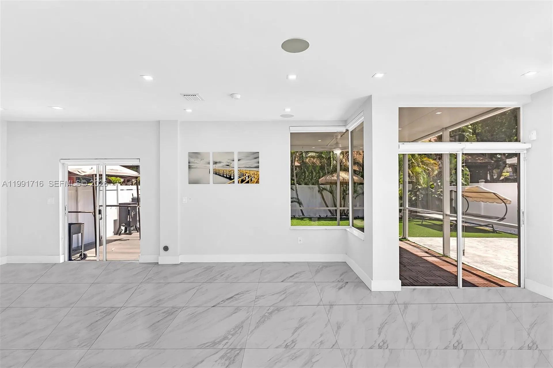 3085 N 36th Avenue Hollywood FL 33021