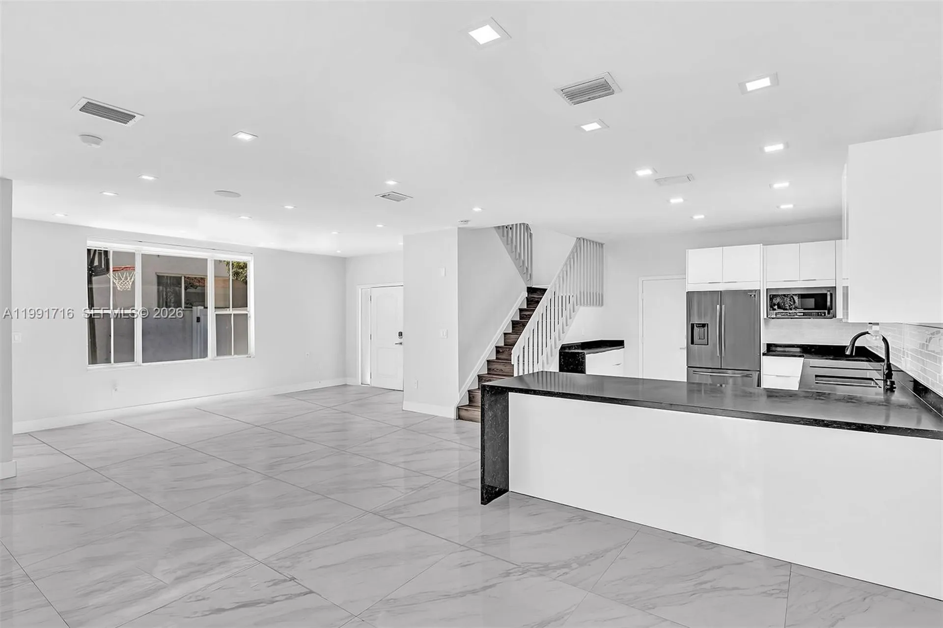 3085 N 36th Avenue Hollywood FL 33021