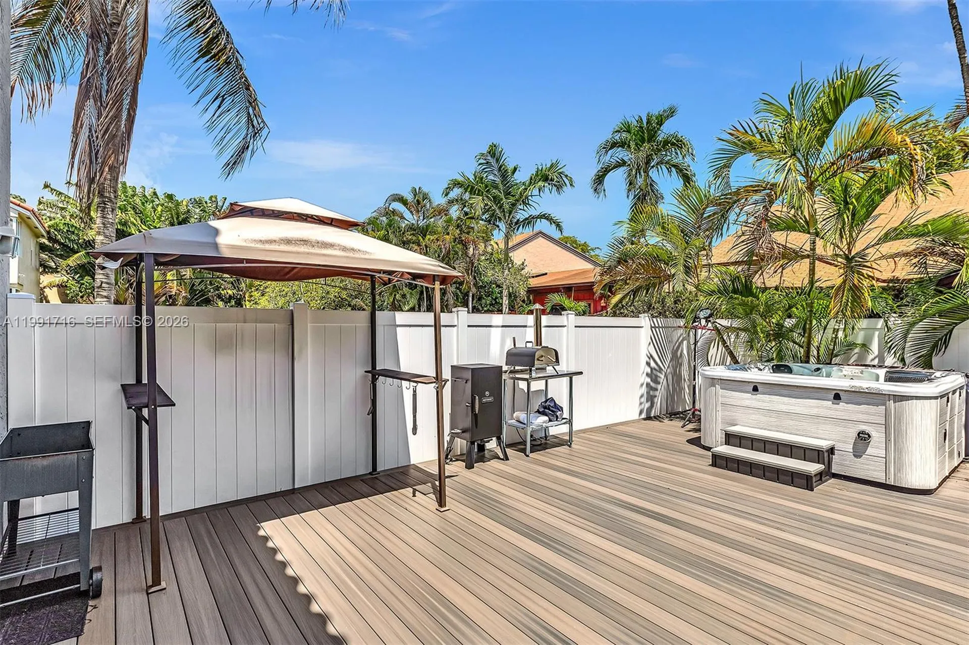 3085 N 36th Avenue Hollywood FL 33021