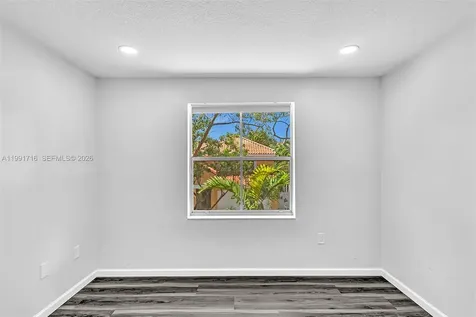 3085 N 36th Avenue Hollywood FL 33021