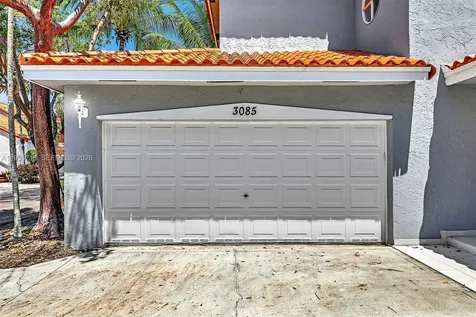 3085 N 36th Avenue Hollywood FL 33021