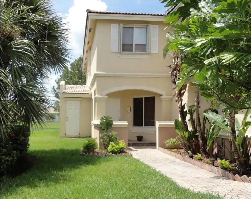 7464 SW 164th Court Miami FL 33193