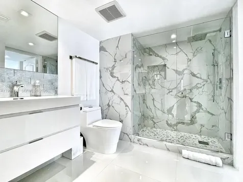 1200 SE Brickell Bay Drive Miami FL 33131