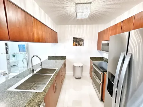 1200 SE Brickell Bay Drive Miami FL 33131
