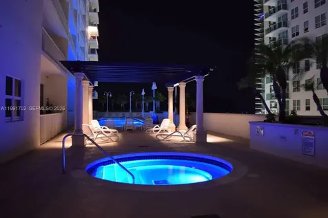 1200 SE Brickell Bay Drive Miami FL 33131