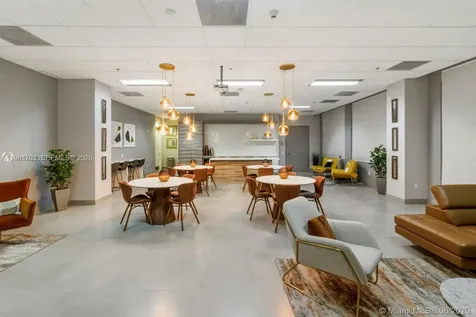 1200 SE Brickell Bay Drive Miami FL 33131