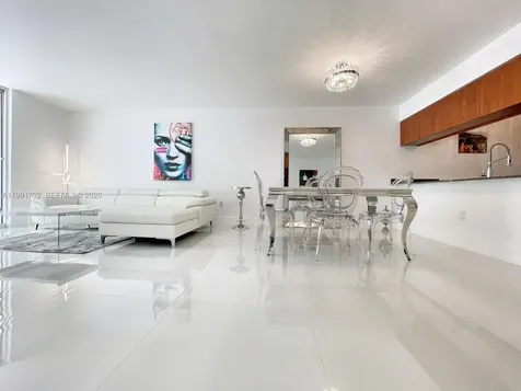 1200 SE Brickell Bay Drive Miami FL 33131