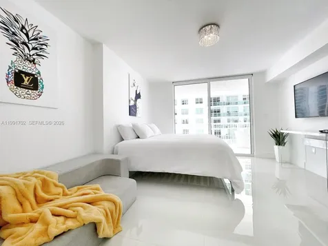 1200 SE Brickell Bay Drive Miami FL 33131