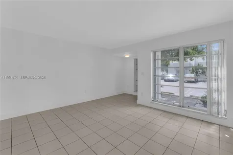 3599 SW 17th Street Miami FL 33145