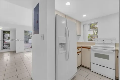 3599 SW 17th Street Miami FL 33145