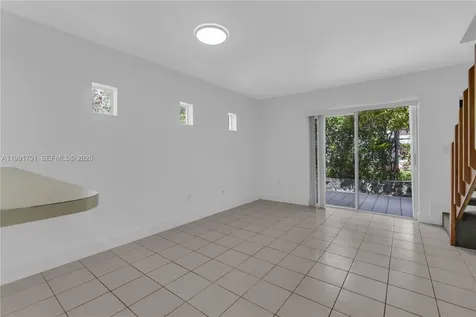 3599 SW 17th Street Miami FL 33145