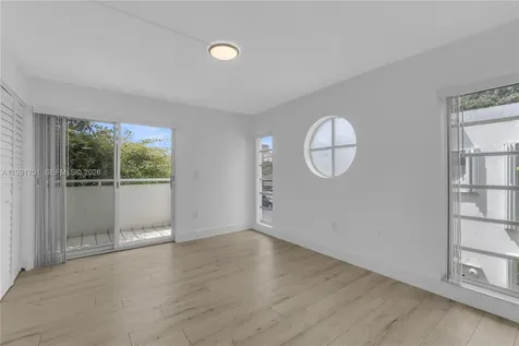 3599 SW 17th Street Miami FL 33145