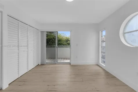 3599 SW 17th Street Miami FL 33145