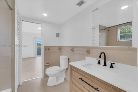 3599 SW 17th Street Miami FL 33145
