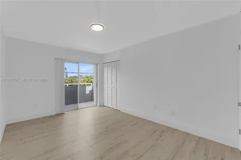 3599 SW 17th Street Miami FL 33145
