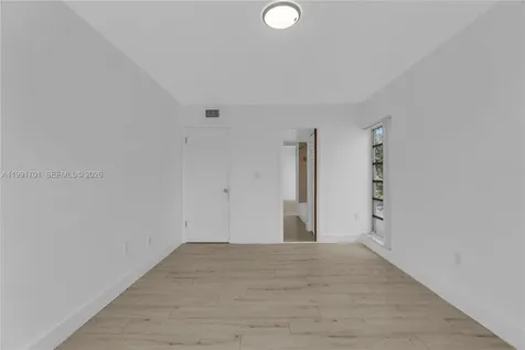3599 SW 17th Street Miami FL 33145