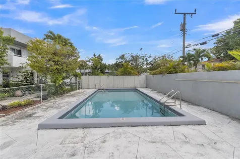 3599 SW 17th Street Miami FL 33145