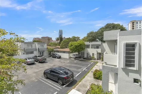 3599 SW 17th Street Miami FL 33145