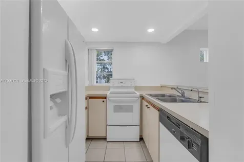3599 SW 17th Street Miami FL 33145